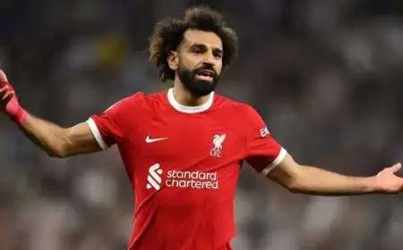 أسطورة ليفربول: صلاح سيعاني ويجب استبداله