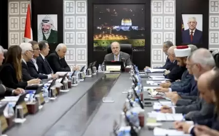 مصطفى: صرف مساعدات مالية لأكثر من 3600 عامل غزي بالضفة خلال أيام