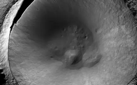 بعدسة ناسا الجديدة.. شاهد الأماكن الأكثر ظلاماً على القمر