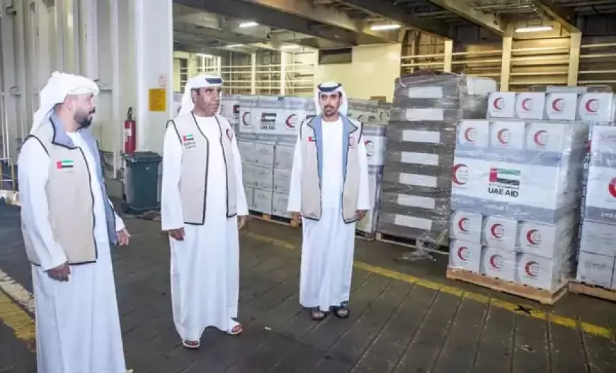 ضمن عملية "الفارس الشهم 3".. إبحار سفينة المساعدات الإماراتية الرابعة بحمولة 5340 طناً لدعم سكان قطاع غزة