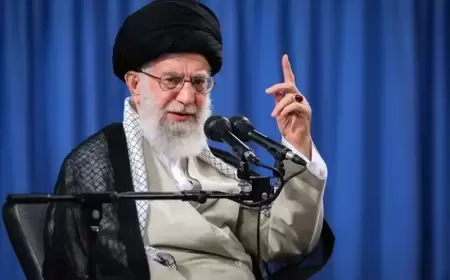 "نيويورك تايمز": المرشد الإيراني أمر بضرب إسرائيل مباشرة