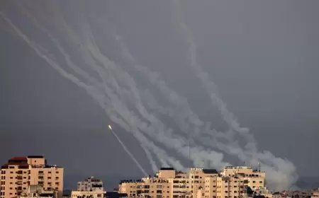 لليوم الثالث.. استمرار إطلاق رشقات صاروخية من قطاع غزة