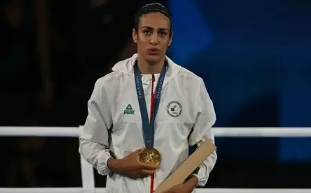 إيمان خليف.. من "الخبز" إلى "الذهب" في مدينة النور