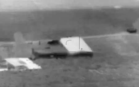 الجيش الإسرائيلي: قصفنا مخازن أسلحة لحزب الله وقتلنا عنصرا بارزا بوحدة الصواريخ والقذائف.