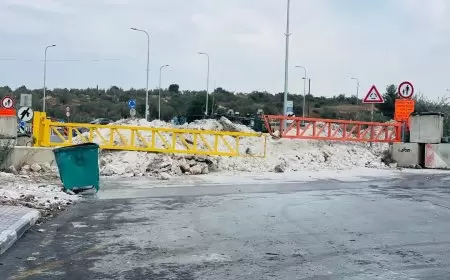 عزون... سجن مفتوح محاط بجدار ومستعمرات وحواجز وأبراج عسكرية