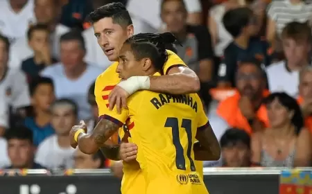 برشلونة يتجاهل ليفاندوفسكي.. ويختار رافينيا قائداً