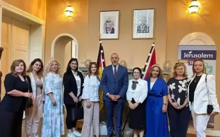 اتحاد المرأة العربية في ألمانيا يلتقي السفير الفلسطيني في برلين