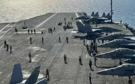 وزير الدفاع الأمريكي أمر حاملتي طائرات بالبقاء في الشرق الأوسط