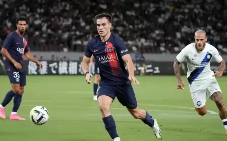 مانشستر يونايتد يقترب من الأورغوياني أوغارتي