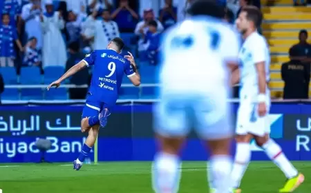 ميتروفيتش ينقذ الهلال من فخ ضمك في الوقت القاتل