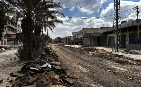 الاحتلال يحرق عددا من منازل المواطنين ويواصل عدوانه على مخيم نور شمس شرق طولكرم