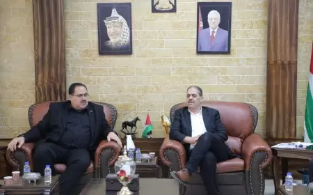 محافظ طولكرم مصطفى طقاطقة يستقبل د. صبري صيدم عضو اللجنة المركزية لحركة فتح