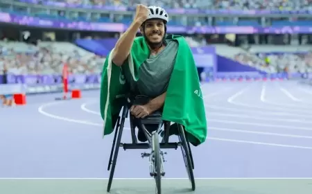 القرشي يتوج بذهبية 100 متر كراسي متحركة في الألعاب البارالمبية بباريس 2024 