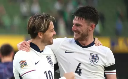 إنجلترا تهزم أيرلندا بثنائية رايس وغريليش