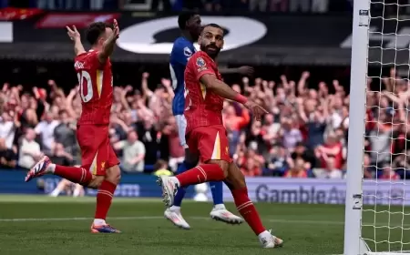 أسطورة ليفربول: صلاح "طبخ شيئاً" سيطعمه النادي