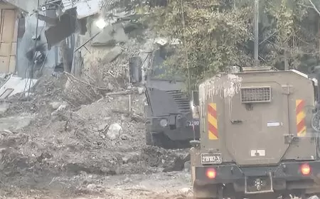 الاحتلال يعتقل ثلاثة شبان من مدينة طولكرم ويواصل عدوانه على مخيمها لليوم الثالث على التوالي