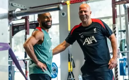 مدرب ليفربول: تجديد عقد صلاح "ممل" ولا يشغلني