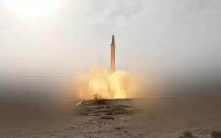 "الحوثي" تبث مشاهد إطلاق صاروخ باليستي تجاه إسرائيل الأحد