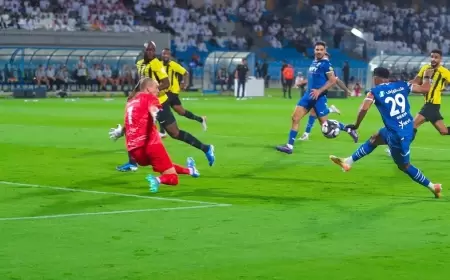 للمرة الثامنة توالياً.. الهلال يعبر الاتحاد في "الكلاسيكو"