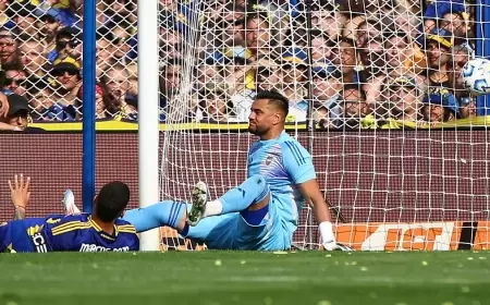 حارس بوكا جونيورز يفقد عقله بعد الخسارة أمام ريفر بليت