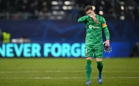 تير شتيغن يزيد متاعب برشلونة بغيابه لفترة طويلة