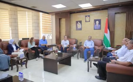 طقاطقة يطلع وفداً من اللجنة الدولية للصليب الاحمر  على أوضاع محافظة طولكرم