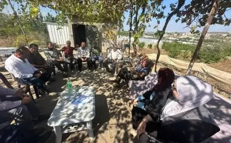 تدريب ميداني للمزارعين المستفيدين من مشروع بال جاب على الممارسات الزراعية الجيدة والتأكيد على تطبيقها في الدفيئات الزراعية خاصتهم …