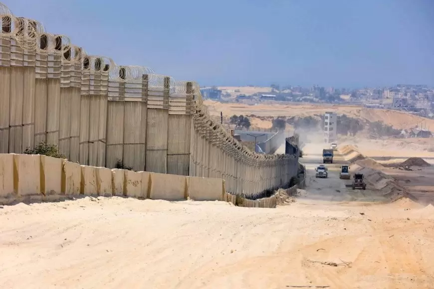 تقرير: مصر وحماس لن تقبلا أي عرض يقضي ببقاء إسرائيل في فيلادلفيا