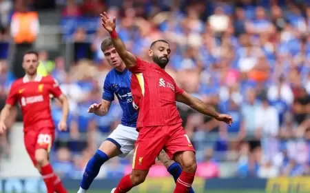 صلاح "يخادع" ليفربول.. والنادي لا يشعر بـ"القلق"