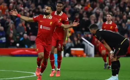 صلاح يسجل ويقود ليفربول إلى عبور بولونيا