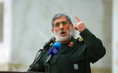 مسؤولون إيرانيون:الاتصال بقائد فيلق القدس انقطع منذ هجوم الاسبوع الماضي