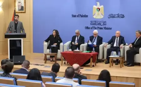 وزراء في الحكومة: بتوجيهات من الرئيس ملتزمون بالإيفاء بواجباتنا تجاه شعبنا