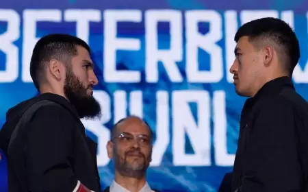 موسم الرياض يستضيف "صراع العروش" بين بيفول وبيتربييف