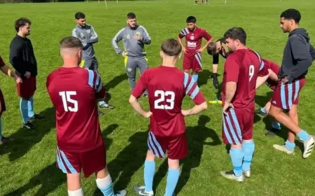 حرب شوارع وإصابات "دموية".. الاعتداء على فريق كرة قدم بـ"عصي بيسبول"