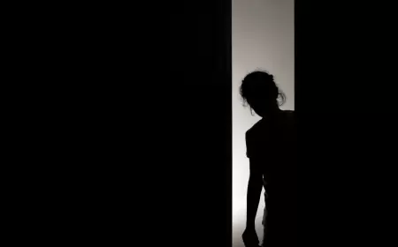 بـ300 دولار.. أم مغربية تبيع مقاطع جنسية لابنتها القاصر والسلطات تتحرك