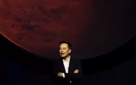 تحذير غريب وصادم.. إيلون ماسك قد يدمر كوكب المريخ