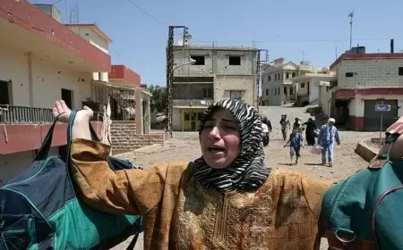 أكثر من 400 ألف نازح عبروا من لبنان إلى سوريا