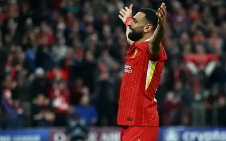 شرط تعجيزي.. الكشف عن مطالب صلاح لتجديد عقده مع ليفربول