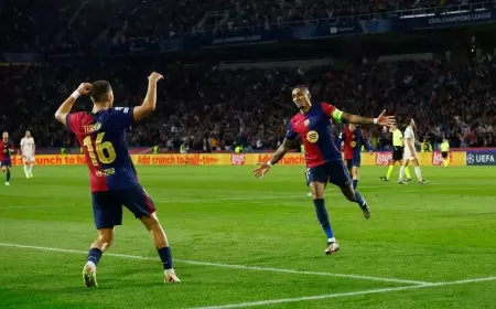 رافينيا يقود برشلونة للانتقام من هزائم بايرن المتتالية