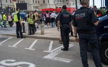 سرقة هاتف وساعة مسؤول بايرن في شوارع برشلونة