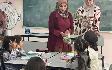 ضمن خطة التعاون المشترك بين مديرية زراعة طولكرم ومديرية التربية والتعليم تم تنفيذ محاضرة حول أهمية شجرة الزيتون والقيمة الغذائية لزيت الزيتون