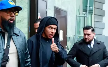 تفاصيل جديدة.. مبابي دعا الفتيات ومنعهن من "الهواتف"