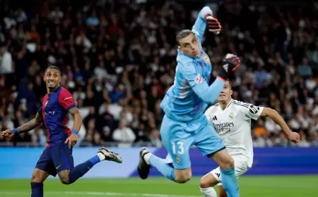 برشلونة "يُذل" ريال مدريد ونجومه برباعية تاريخية