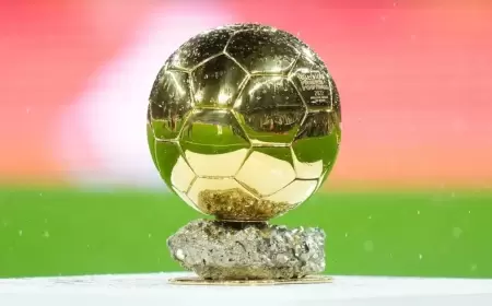 تصويت الكرة الذهبية.. المصرية تتجاهل صلاح والسوري "يغيب"