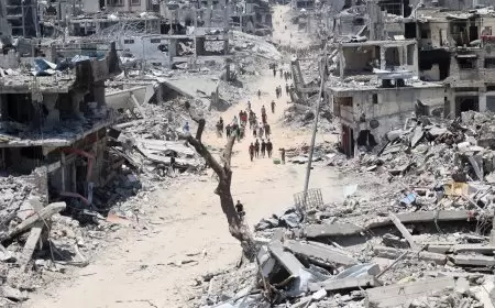 تحت القصف وإطلاق النار: الاحتلال يجبر 130 عائلة على النزوح قسرا من بيت حانون