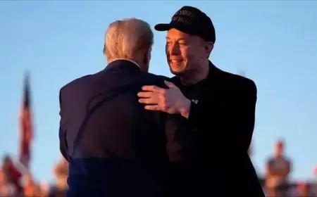 ترامب "يصدم النظام".. كيف أصبح إيلون ماسك "دوغ" أمريكا؟