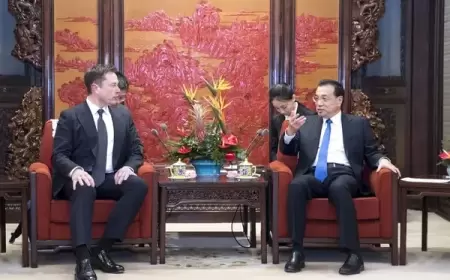 ديمقراطيان بمجلس الشيوخ الأميركي يطلبان التحقيق باتصالات مزعومة بين ماسك وروسيا