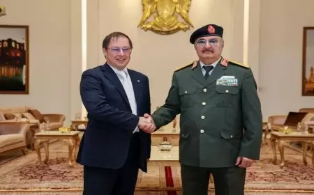 ليبيا.. حفتر والسفير الروسي يبحثان تأمين الانتخابات