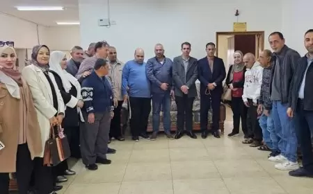 زيارة وفد من غرفة تجارة وصناعة طولكرم الى جمعية دار الكوثر (بيت المسنين ) في عنبتا ترأسه رئيس الغرفة التجارية  منير الدحلة ومجموعة من أعضاء مجلس إدارة الغرفة ومديرتها