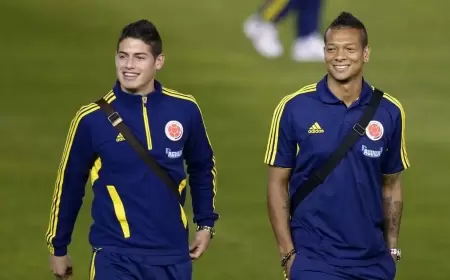 لاعب كولومبيا: أدمنت الكحول.. وتناولت 70 عبوة "جعة" قبل المباريات